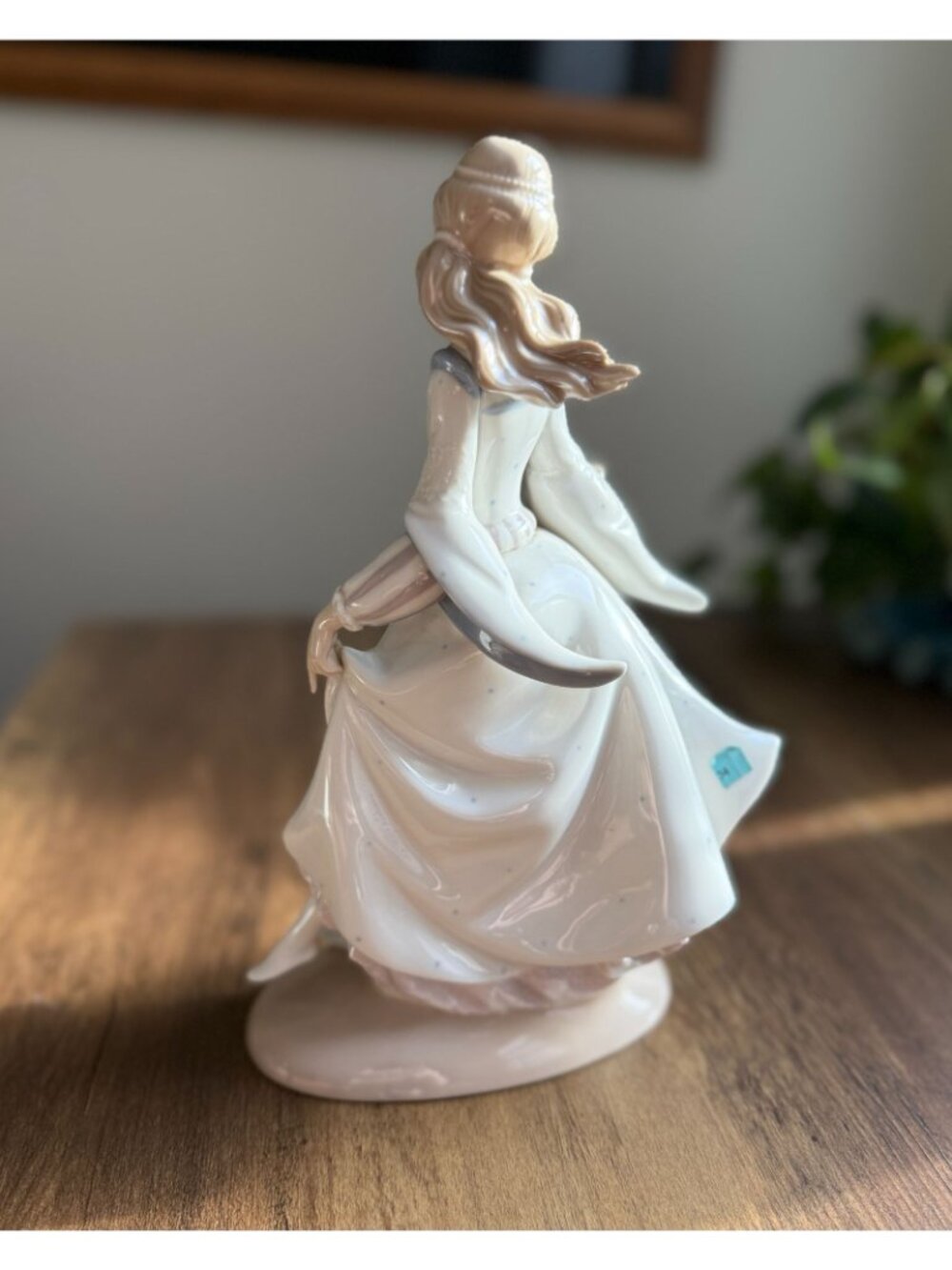 Vintage 1980s Lladro Cinderella Figurine With Original Box - Picture 3 of 7